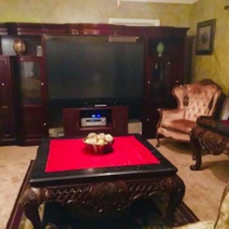 Best Deal In Town! Entire 1 Bedroom Apartment 59 몽고메리 외부 사진