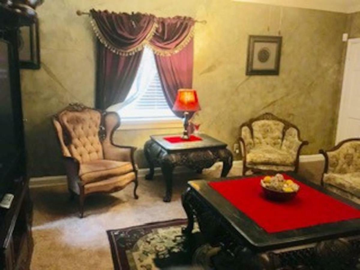 Best Deal In Town! Entire 1 Bedroom Apartment 59 몽고메리 외부 사진